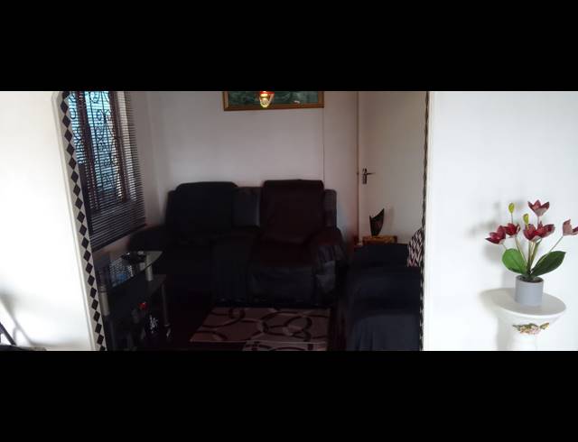 3 BEDROOM HOUSE FOR SALE IN BONELA